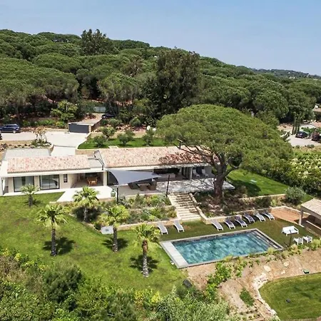 Luxury In With Private Pool *